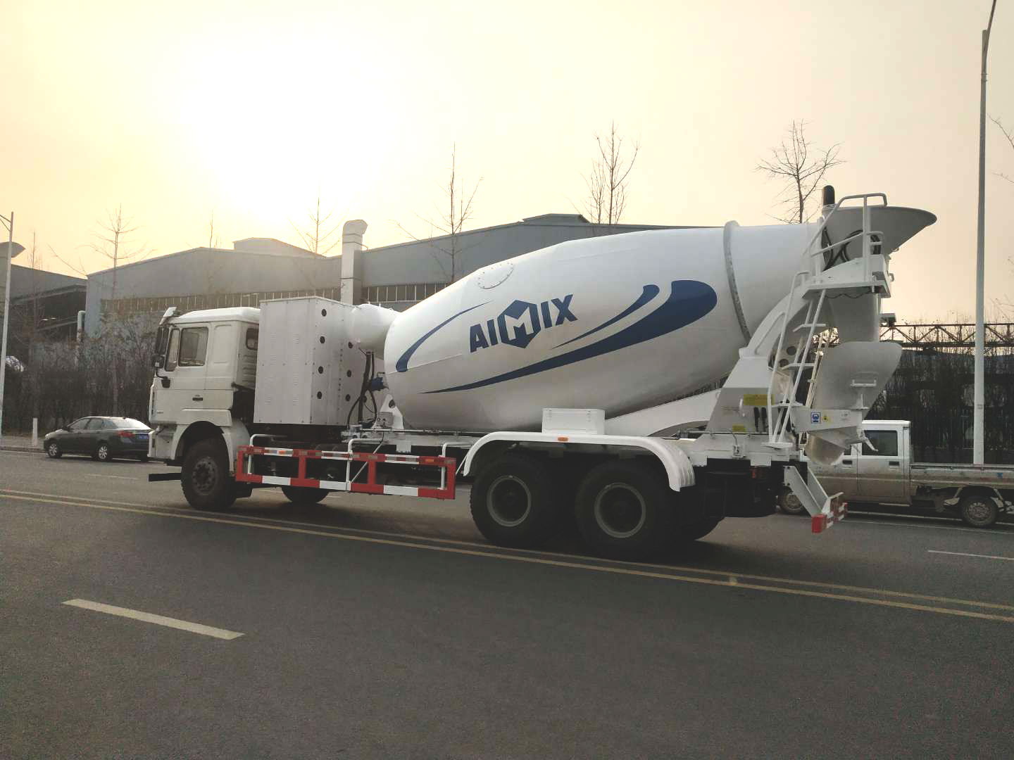 Concrete Mixer Truck for Sale in Sri Lanka-Aimix Mobile Front Discharge