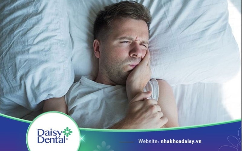 Đau răng khôn không ngủ được phải làm sao? Lưu ý cần biết